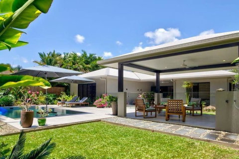Allure - 4 Bedroom Luxury House In Port Douglas - Accommodation Southport 2