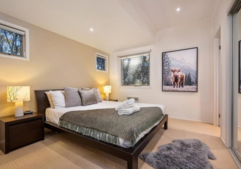 Alpenglow - Accommodation Southport 4