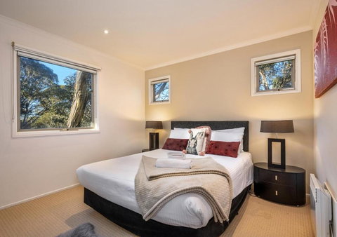 Alpenglow - Accommodation Southport 1