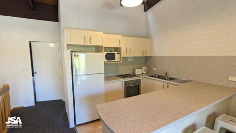 Alpha Centauri 8 - Accommodation Southport 4