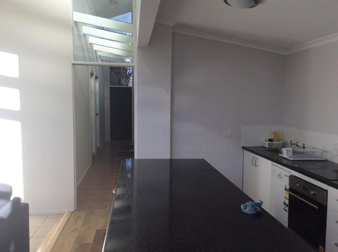 Alpha Centauri Townhouses - Accommodation Southport 1