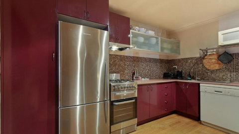 Alpine Heights 11A - Accommodation Southport 4