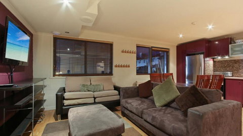 Alpine Heights 11A - Accommodation Southport 2