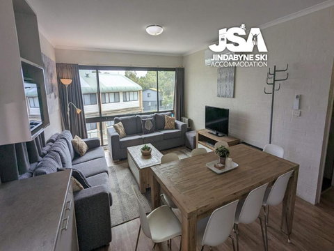 Alpine Mountain View 40 - Accommodation Southport 1