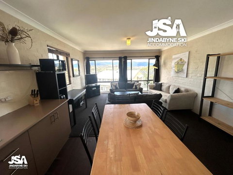 Alpine Mountain View 44 - Accommodation Southport 0