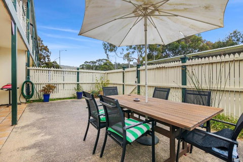 Am Meer At Cora Lynn - Accommodation Southport 0