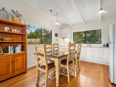Amaroo Cottage - Accommodation Southport 3