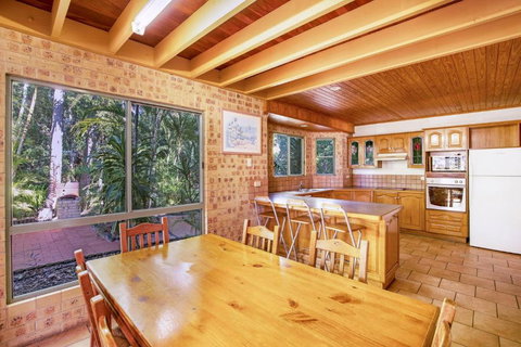 Amaroo Rainbow Shores - Accommodation Southport 3