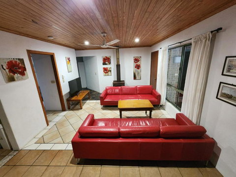 Amaroo Rainbow Shores - Accommodation Southport 1