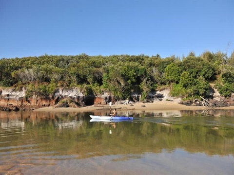 Amazing Currimundi Lakefront Ocean Penthouse - Accommodation Southport 2