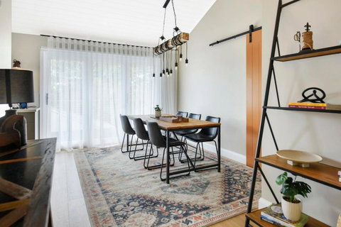 Ammu Lodge - Accommodation Southport 2