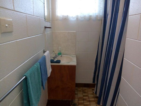 Anchor In Holiday Units South Mission Beach - Accommodation Southport 4