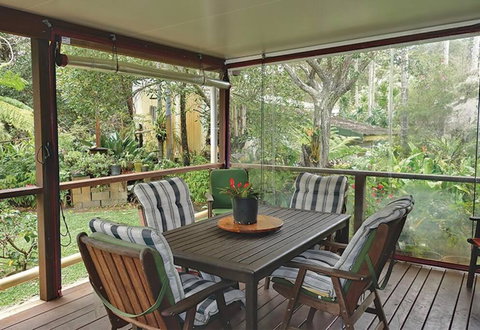 ANCHORAGE - Accommodation Southport 0