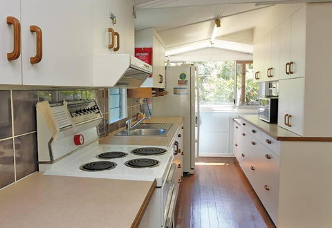 ANCHORAGE - Accommodation Southport 2