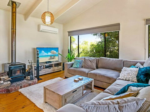 Anderson Views - Accommodation Southport 0