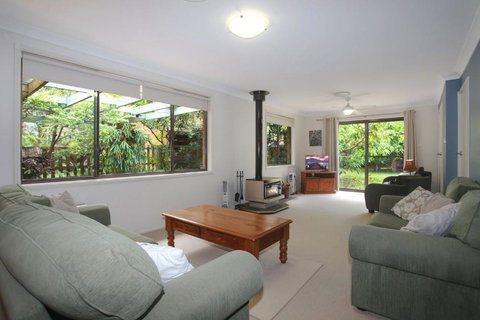 All Decked Out - Accommodation Southport 3