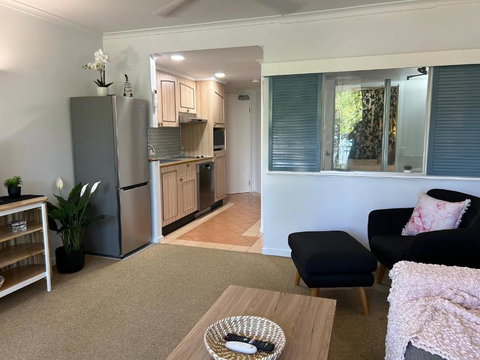 Apartment 12 On Trinity Beach - Accommodation Southport 1