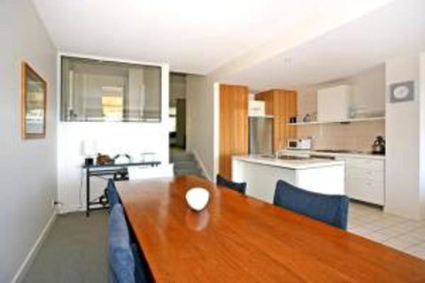 Apartment 21 Kalimna - Accommodation Southport 3