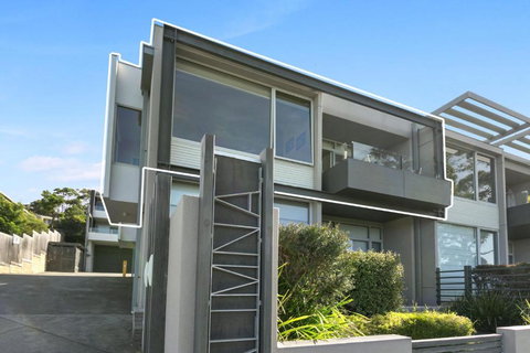 Apartment 9 Kalimna - Accommodation Southport 1