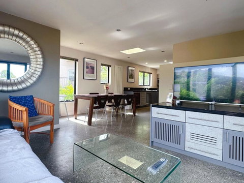 Apartment On Star Unit 2 - Accommodation Southport 0