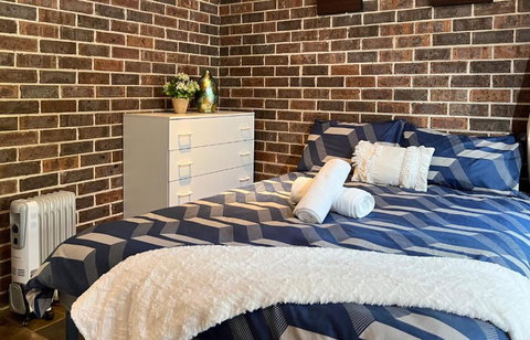 Apartment On The Hill - Accommodation Southport 1