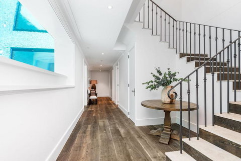 Aquarium House - Accommodation Southport 4