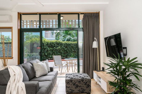 Arcadia - Accommodation Southport 1