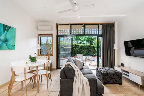 Arcadia - Accommodation Southport 3