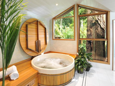 Arcadia Cottages - Accommodation Southport 1