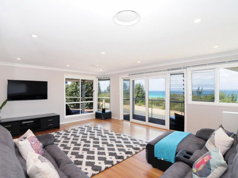 Arcadia By Jervis Bay Rentals - Accommodation Southport 4
