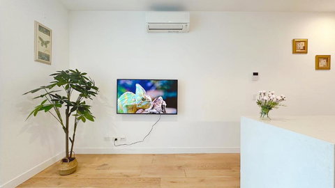 Arden Garden 2B2B1C Apartment By GoodLive - Accommodation Southport 3