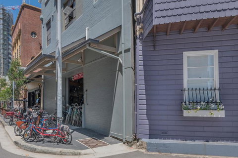 Astra Apartments Newcastle - Accommodation Southport 1