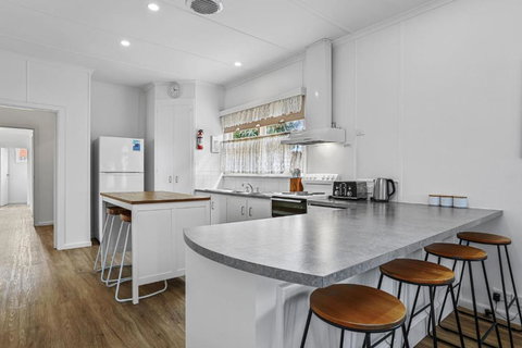 Aunty Wins - Accommodation Southport 3