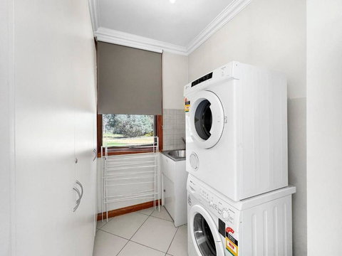 Aurora Cottages - Bellfield - Accommodation Southport 1