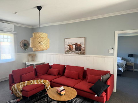 Austin Cottage - Accommodation Southport 3