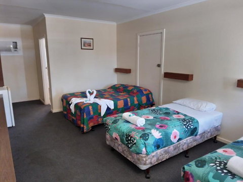 Austral Inn - Accommodation Southport 2