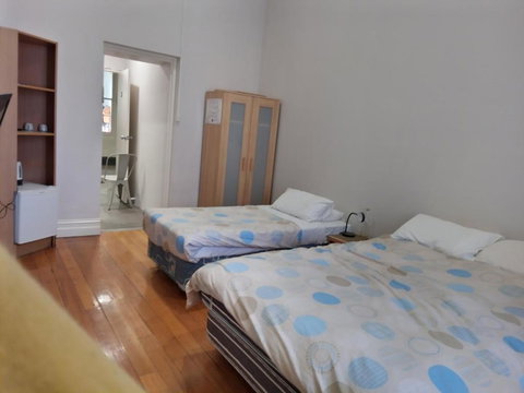 Austral Inn - Accommodation Southport 4