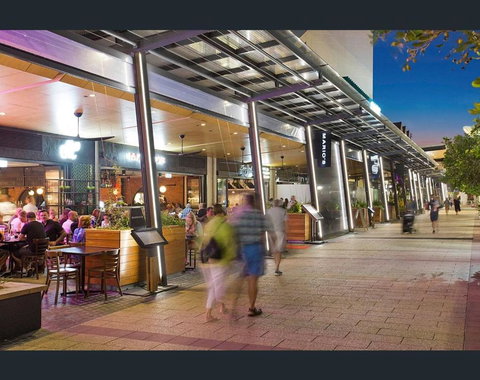 Avani 1904 Beach Views - Accommodation Southport 3