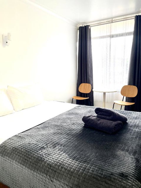 Avenue Motel - Accommodation Southport 0