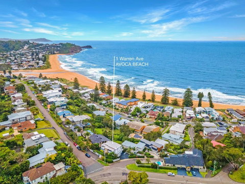 Avoca Views - Accommodation Southport 1