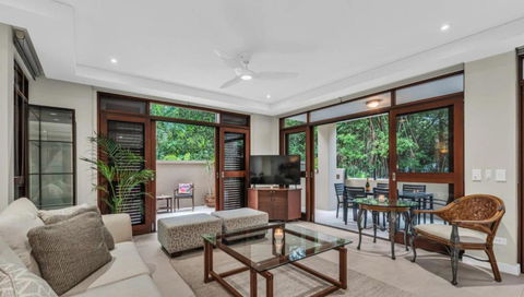 BAHAMA At Temple Tranquility - Southport Accommodation 3