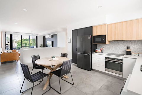 BARRA Coolum Beach Family Escape 5 Min To Waves - Southport Accommodation 1