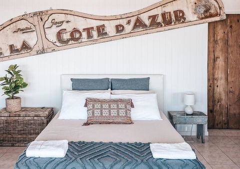 BAY PROPERTIES . Pacific Lodge Studio - Southport Accommodation 4