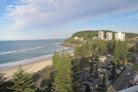 Pacific Regis Beachfront Holiday Apartments - Southport Accommodation 12