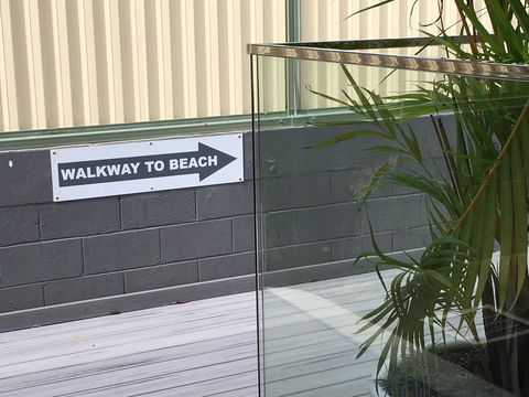 Burleigh Palms Holiday Apartments - Southport Accommodation 11