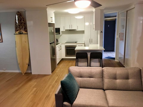 Burleigh Palms Holiday Apartments - Southport Accommodation 9