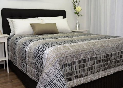 Burleigh Palms Holiday Apartments - Southport Accommodation 1