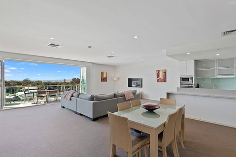 Akama Resort - Accommodation Southport 25