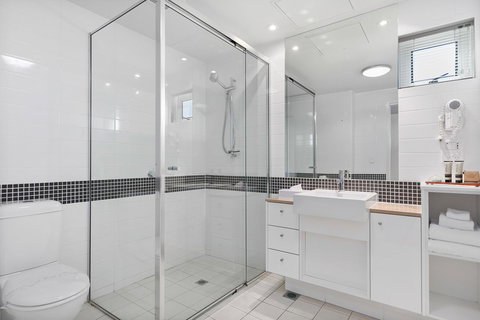 Akama Resort - Accommodation Southport 4