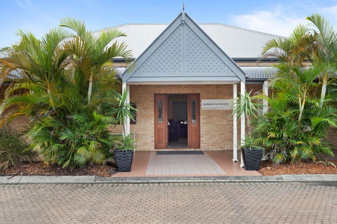 Coopers Colonial Motel - Southport Accommodation 21